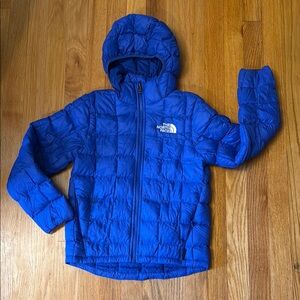 The North Face Blue Puffer Jacket size 7/8 small